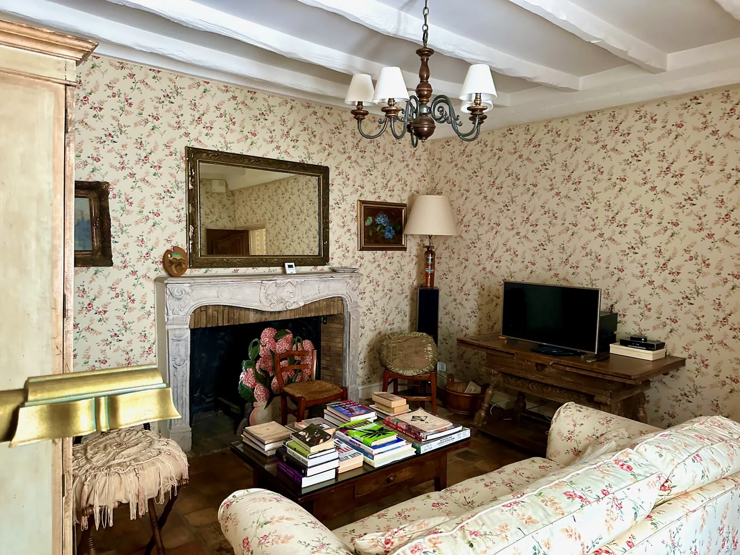 La Chambre de la Rivière at Le Moulin à Rêves